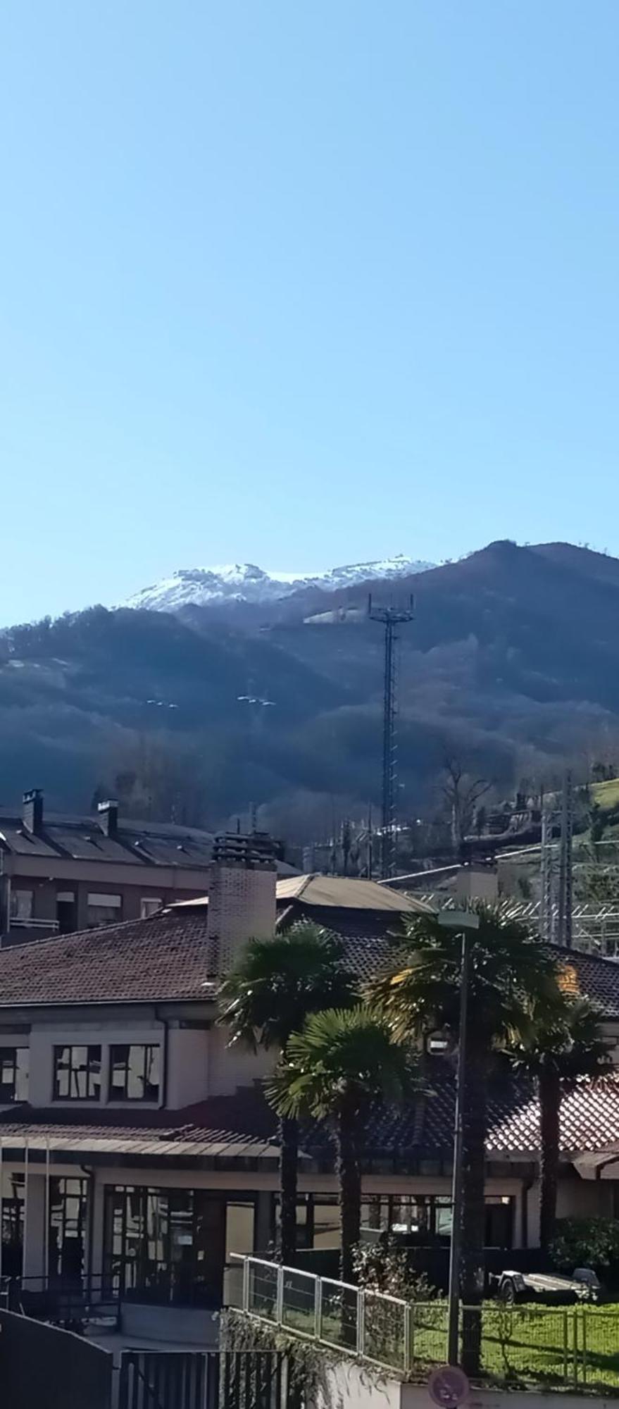 Apartamento Branavalera Pola de Lena Exterior foto